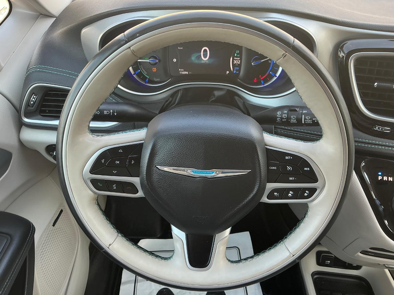 Chrysler Pacifica Hybrid Limited 2018