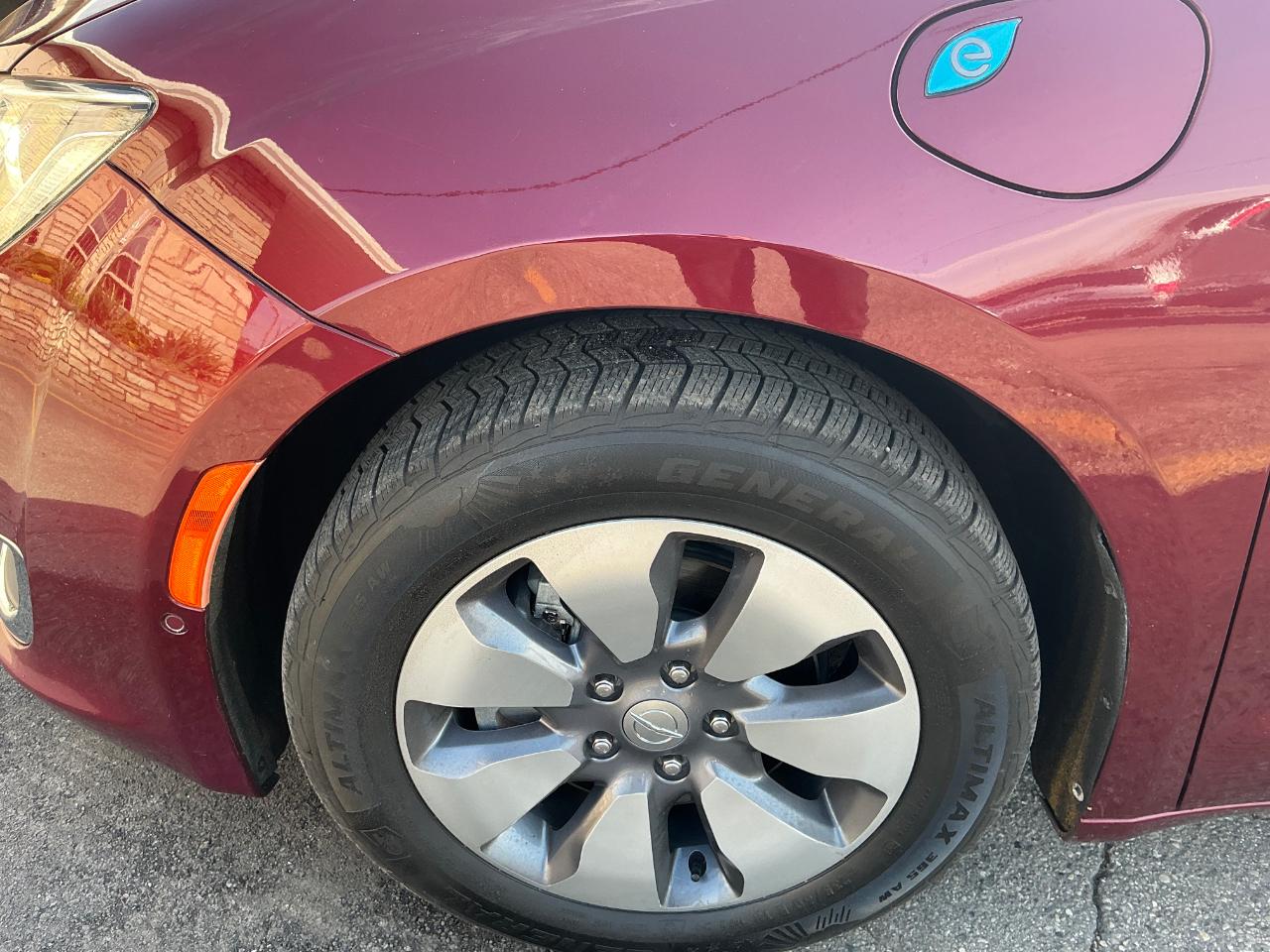Chrysler Pacifica Hybrid Limited 2018