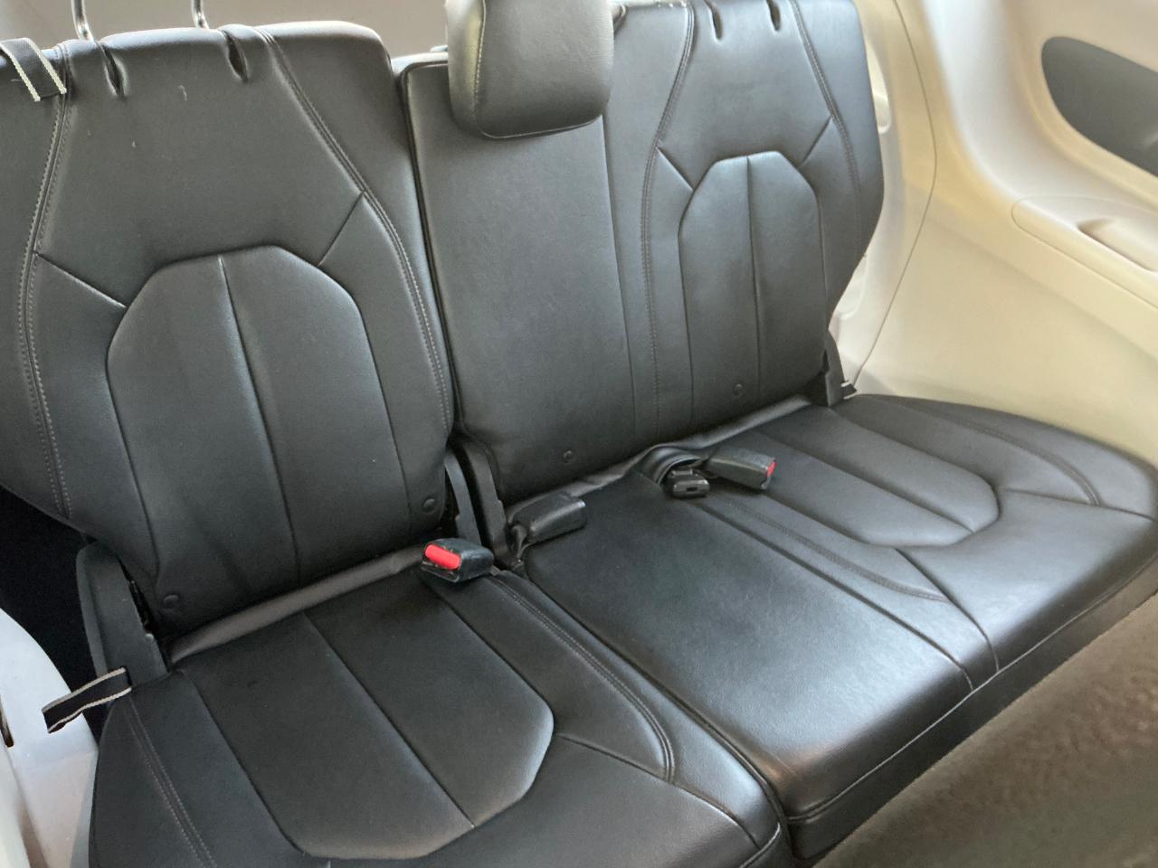 Chrysler Pacifica Touring-L 2017
