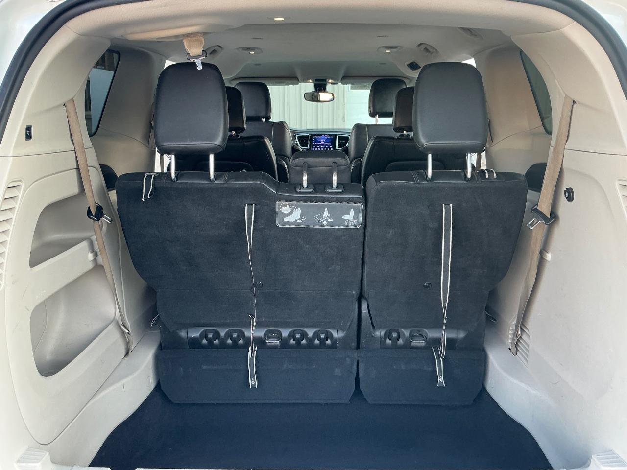 Chrysler Pacifica Touring-L 2017