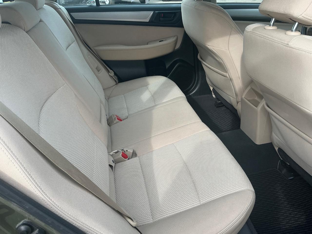 Subaru Outback 2.5i 2016