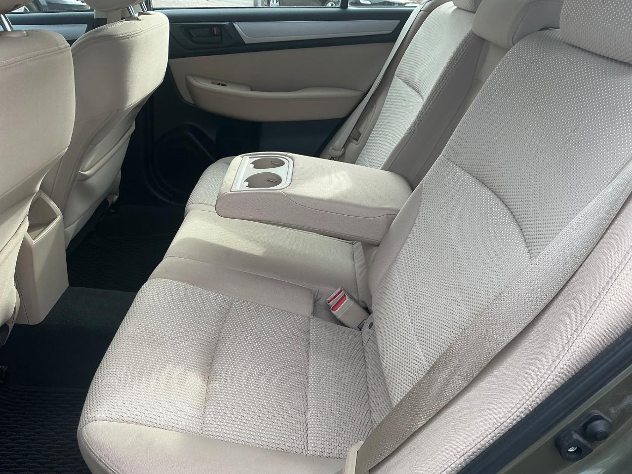 Subaru Outback 2.5i 2016