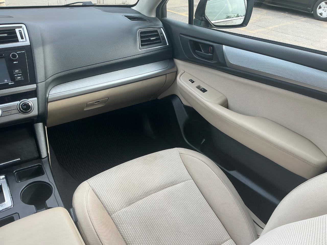 Subaru Outback 2.5i 2016