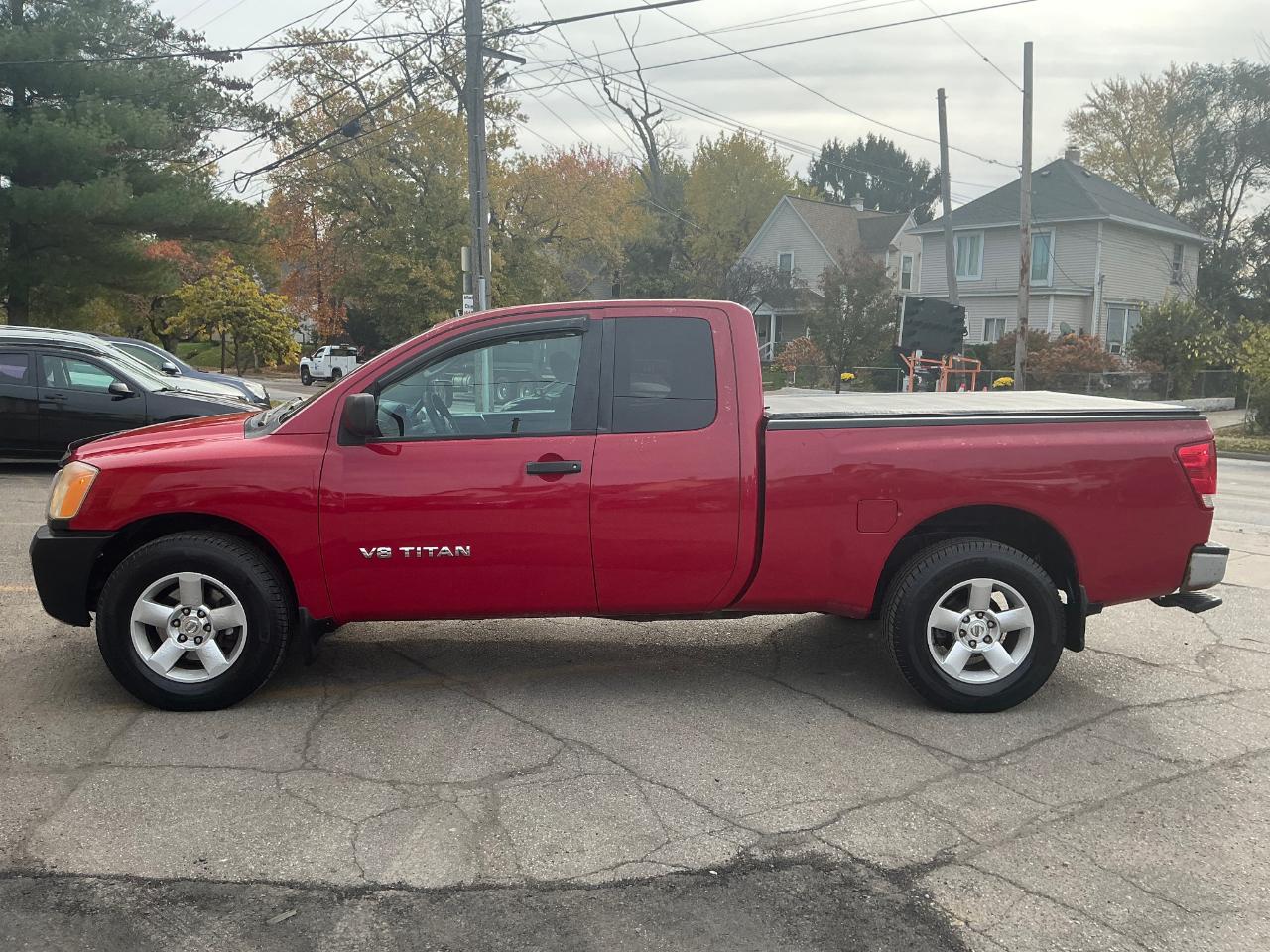 Nissan Titan LE King Cab 4WD SWB 2008