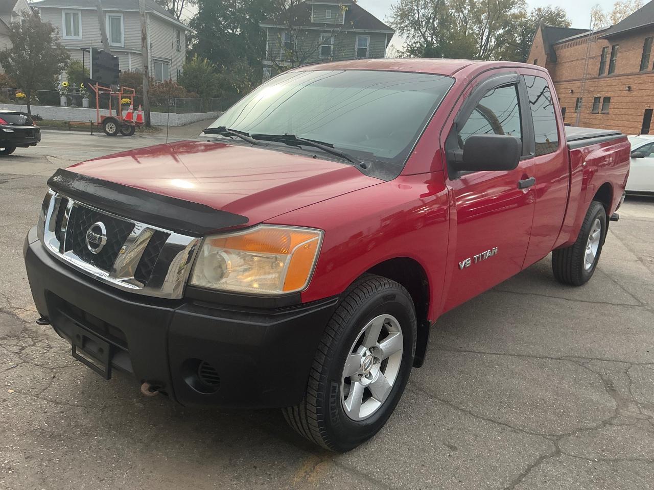 Nissan Titan LE King Cab 4WD SWB 2008