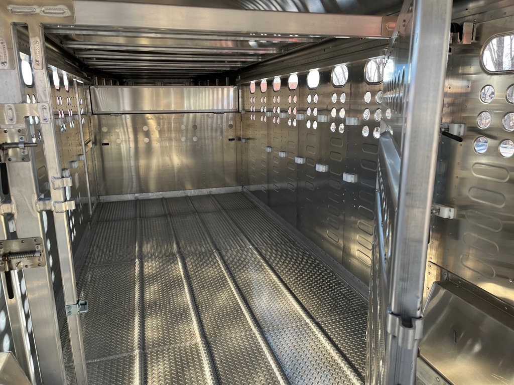 Merritt Trailers Gooseneck  2025 Merritt Trailers Gooseneck  2025