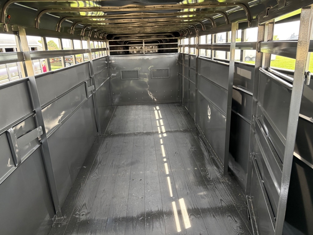 S&S Dura-line Gooseneck  2025 S&S Dura-line Gooseneck  2025