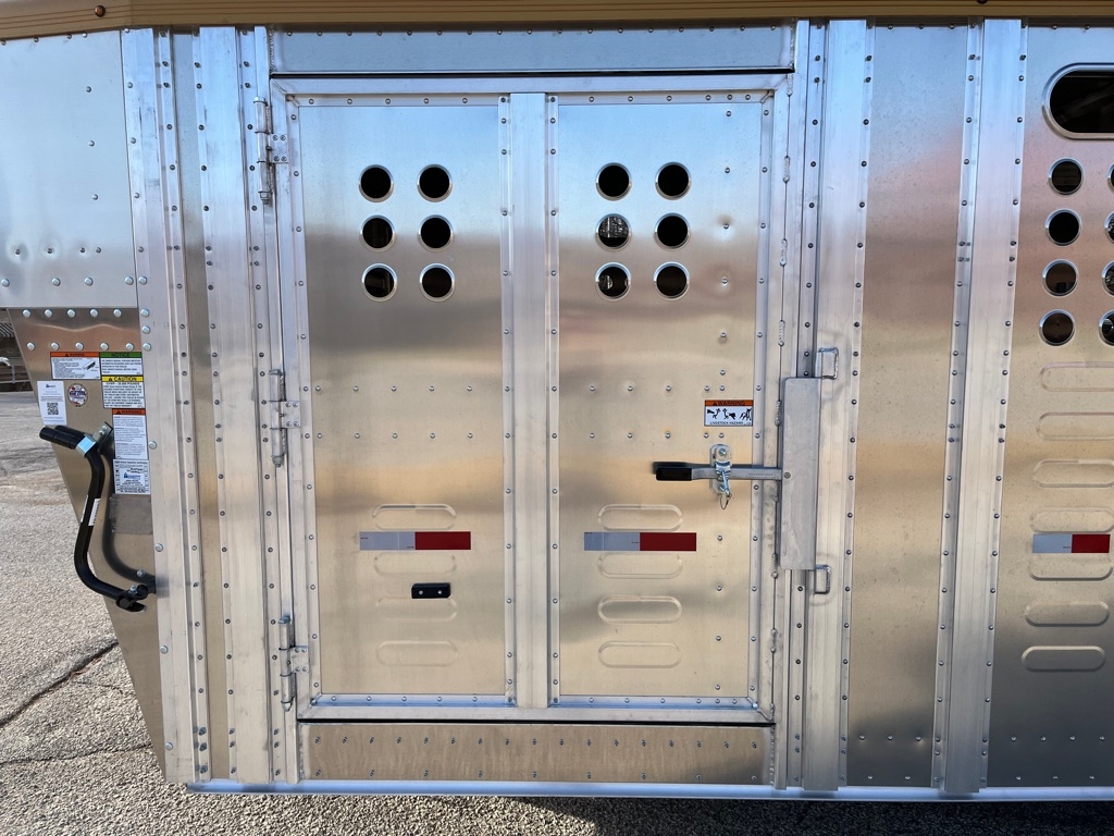 Merritt Trailers Gooseneck  2025 Merritt Trailers Gooseneck  2025