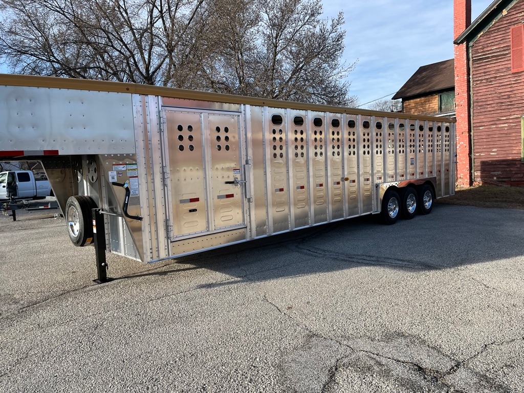 Merritt Trailers Gooseneck  2025 Merritt Trailers Gooseneck  2025