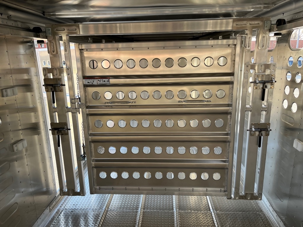 Merritt Trailers Gooseneck  2025 Merritt Trailers Gooseneck  2025