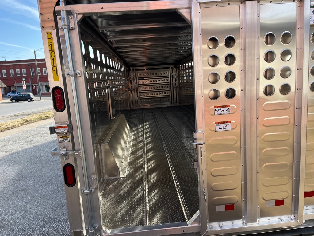 Merritt Trailers Gooseneck  2025 Merritt Trailers Gooseneck  2025