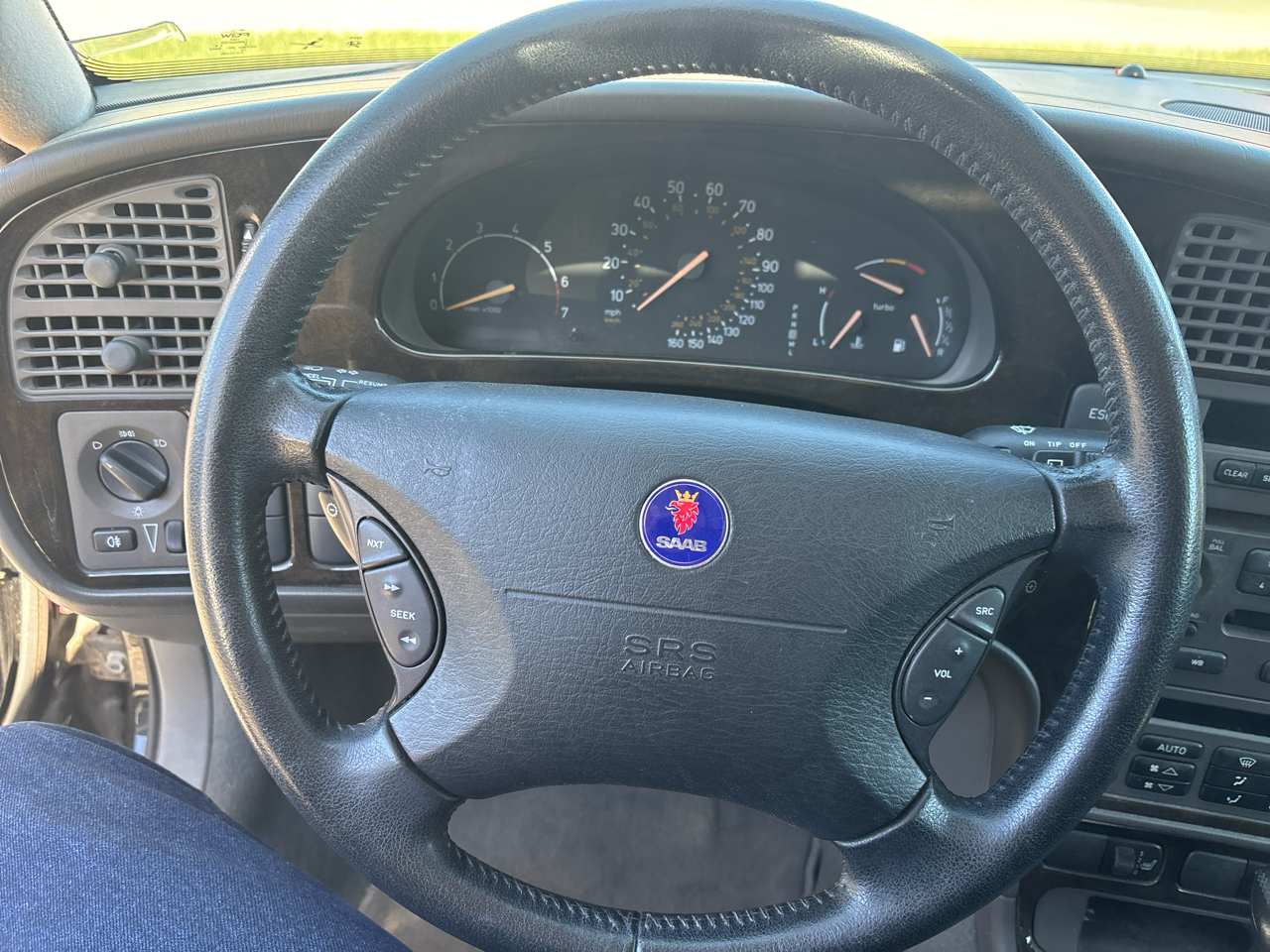 Saab 9-5 4dr Wgn Linear 2.3t Sport 2003 Saab 9-5 4dr Wgn Linear 2.3t Sport 2003