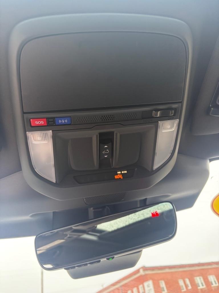 2025 Subaru Forester Sport - Photo 16