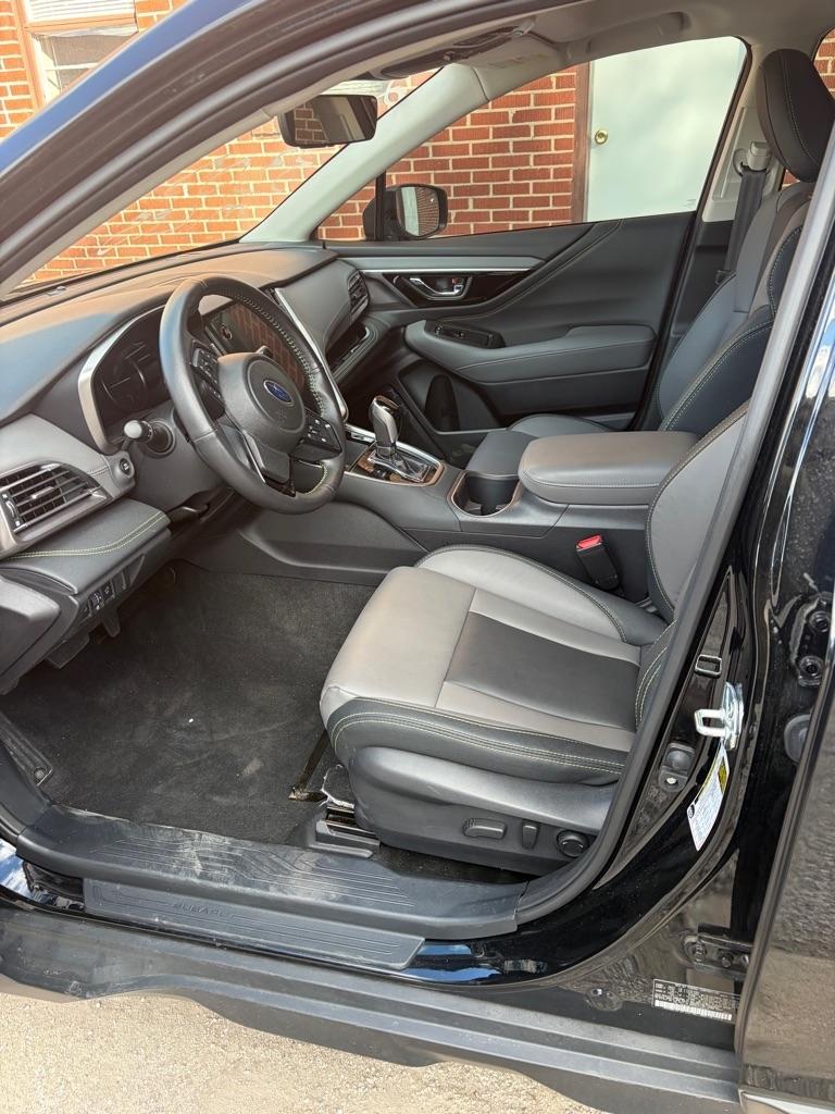 2024 Subaru Outback Onyx photo 9