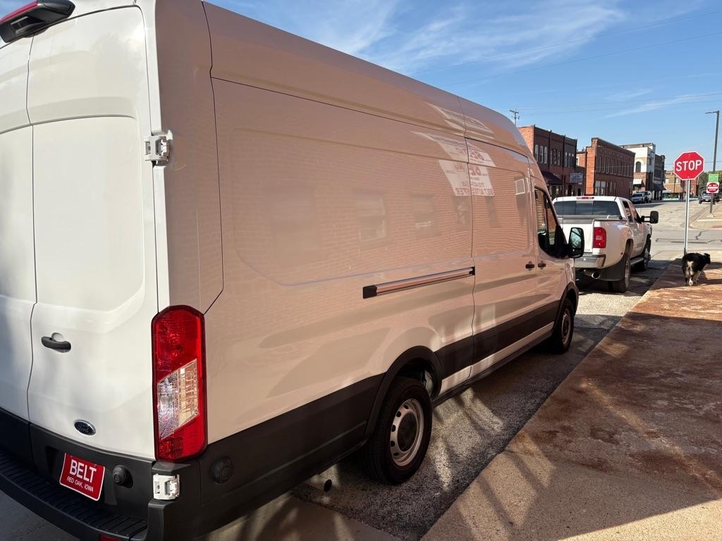 2024 Ford Transit photo 7