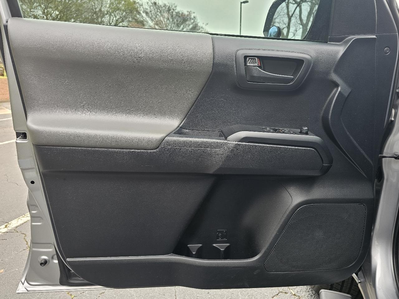 Toyota Tacoma 2WD SR5 Access Cab 6' Bed I4 AT (Natl) 2019