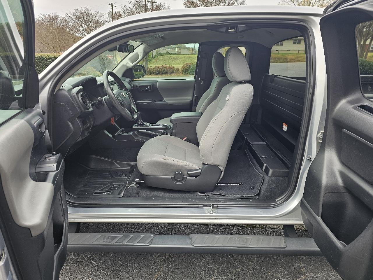 Toyota Tacoma 2WD SR5 Access Cab 6' Bed I4 AT (Natl) 2019