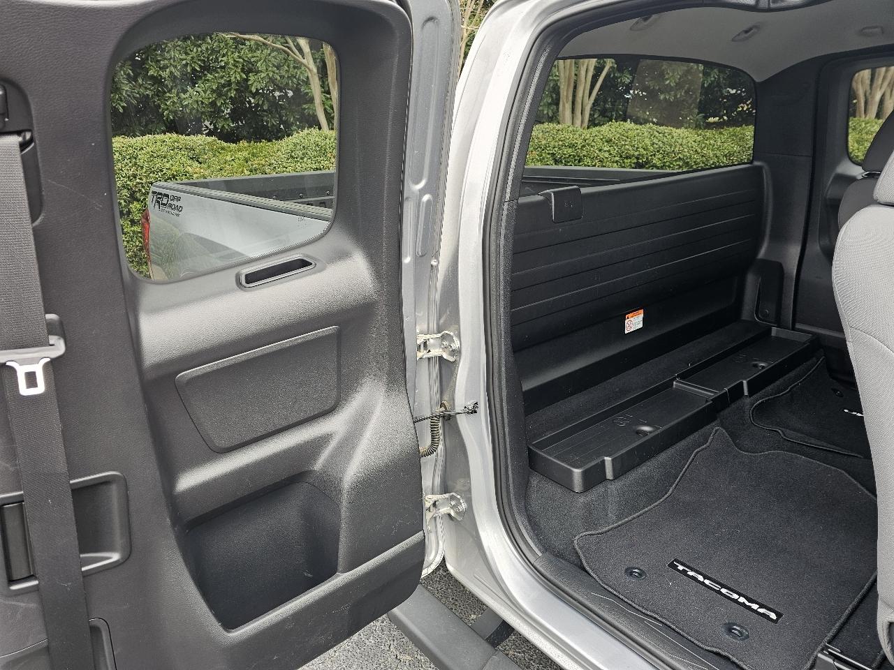 Toyota Tacoma 2WD SR5 Access Cab 6' Bed I4 AT (Natl) 2019