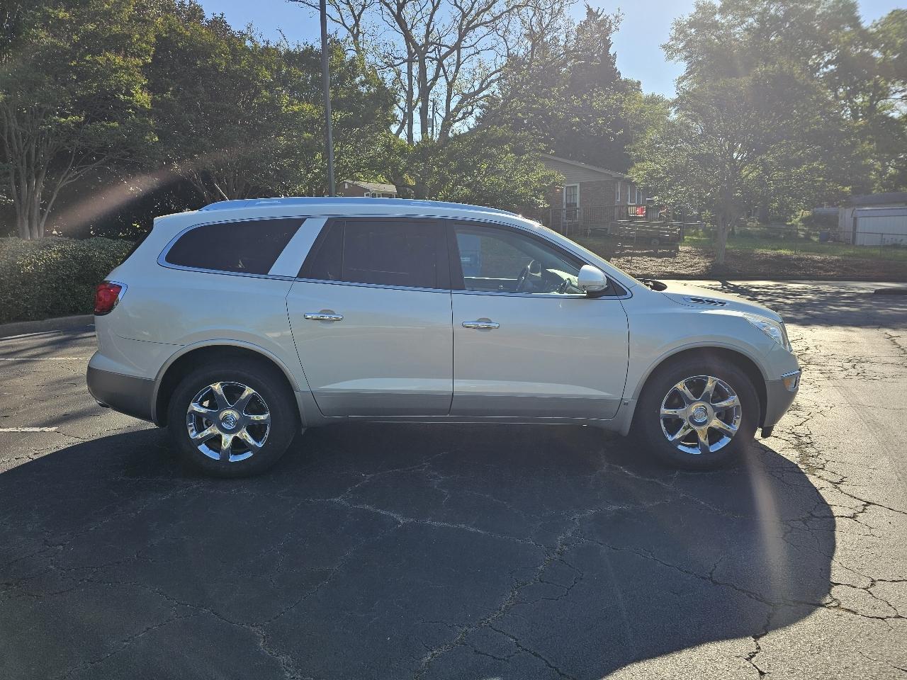 Buick Enclave  2008