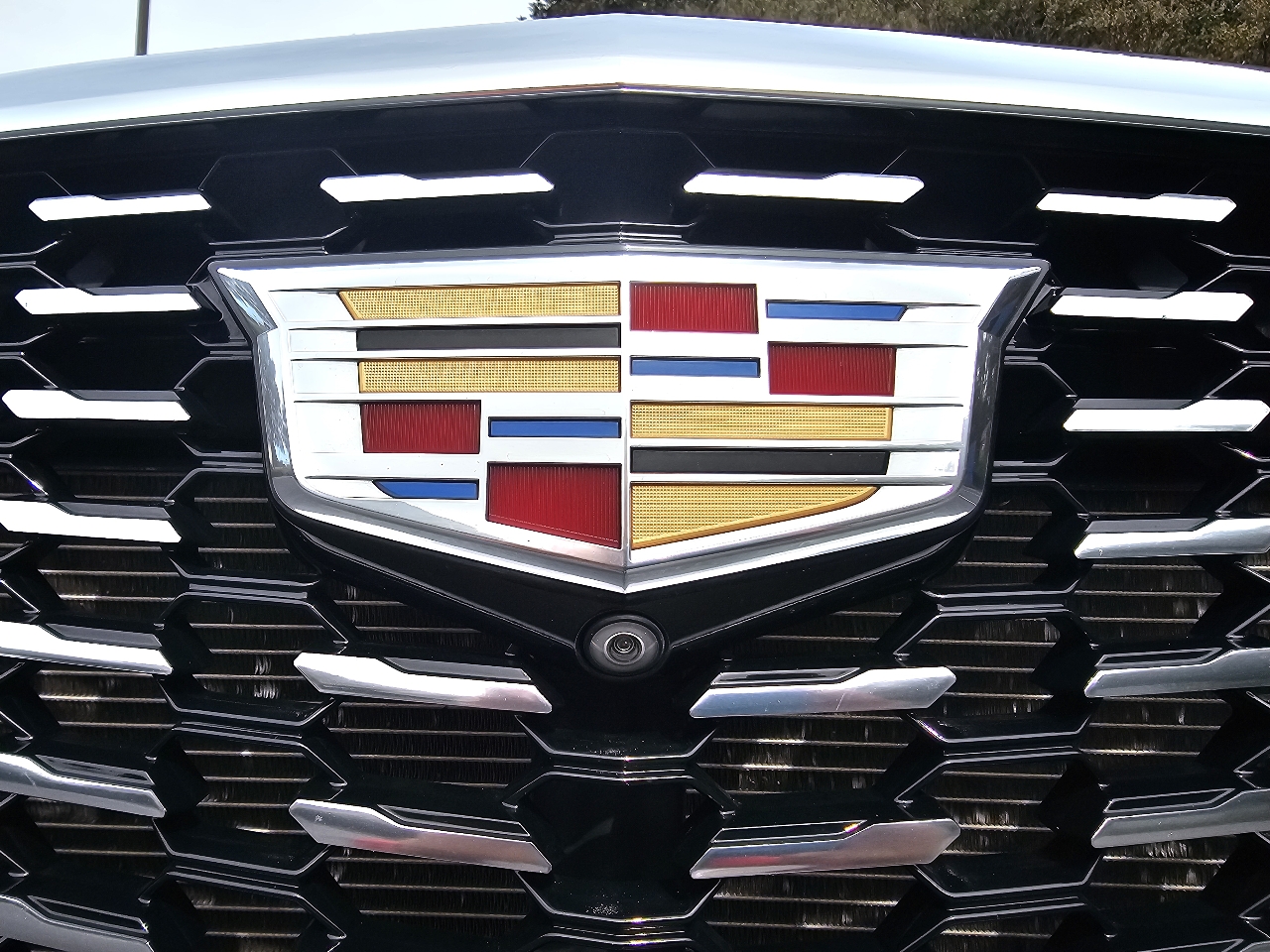 2022 Cadillac XT5 Premium Luxury photo 3