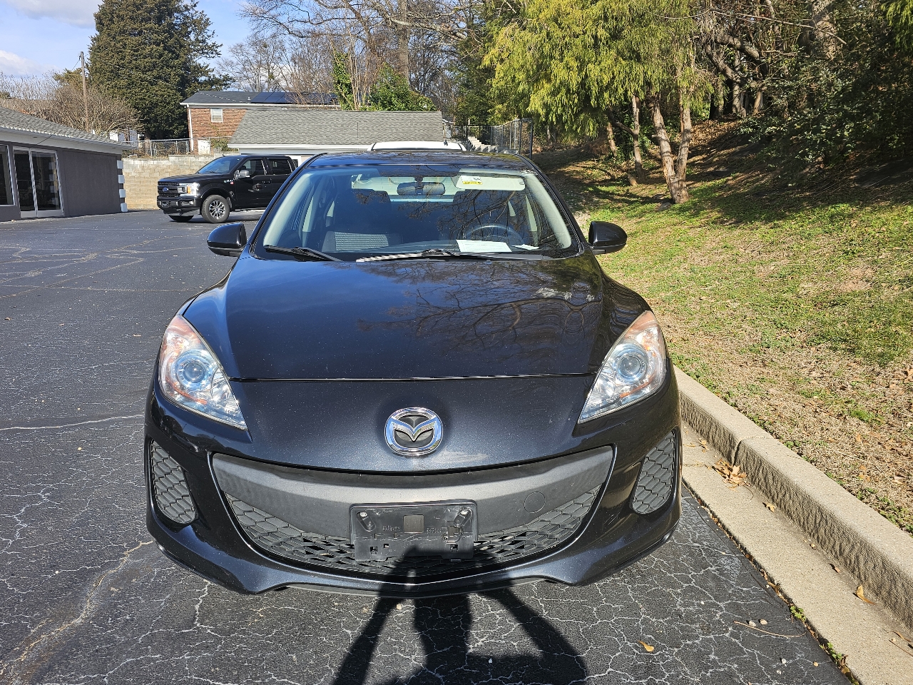 Mazda MAZDA3  2012