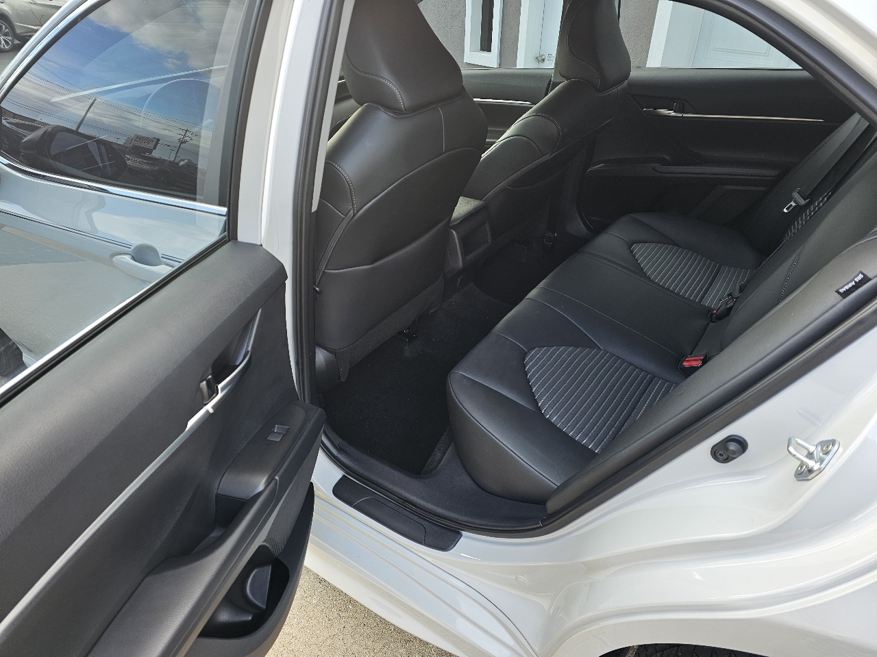 Toyota Camry SE 4D Sedan 2023