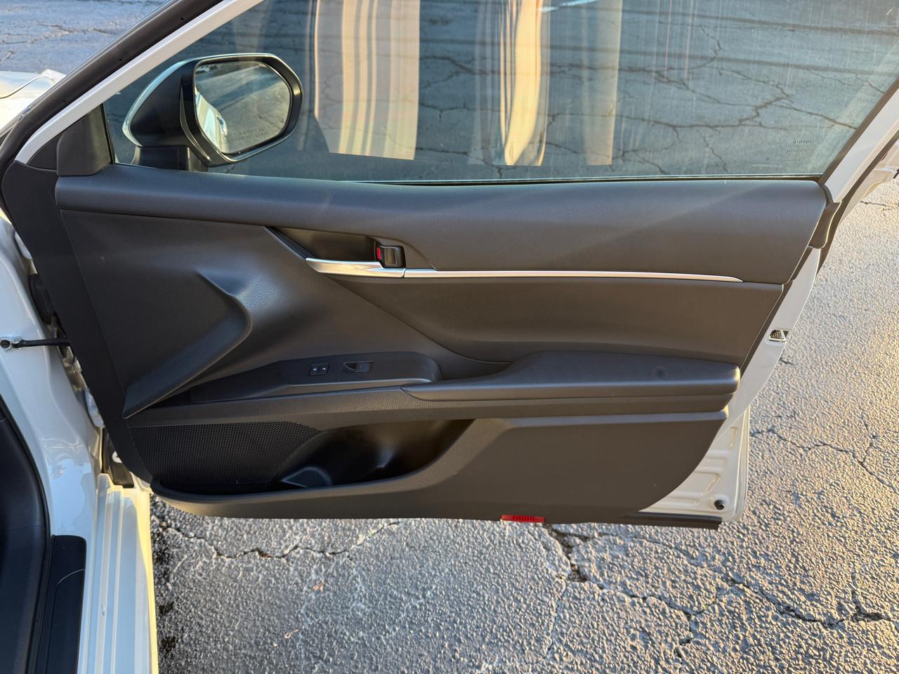 Toyota Camry SE 4D Sedan 2023