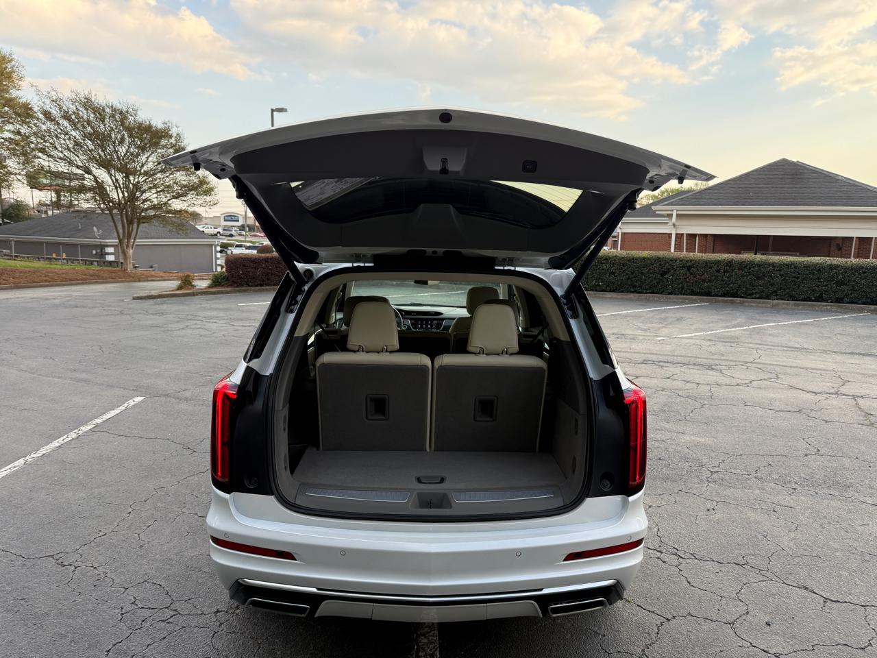 Cadillac XT6 FWD 4dr Premium Luxury 2023