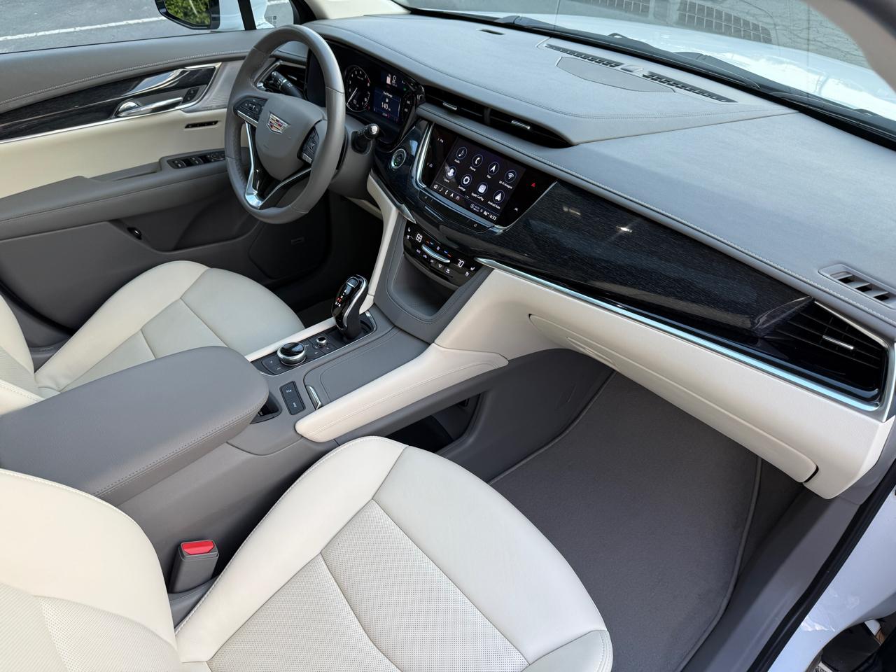 Cadillac XT6 FWD 4dr Premium Luxury 2023