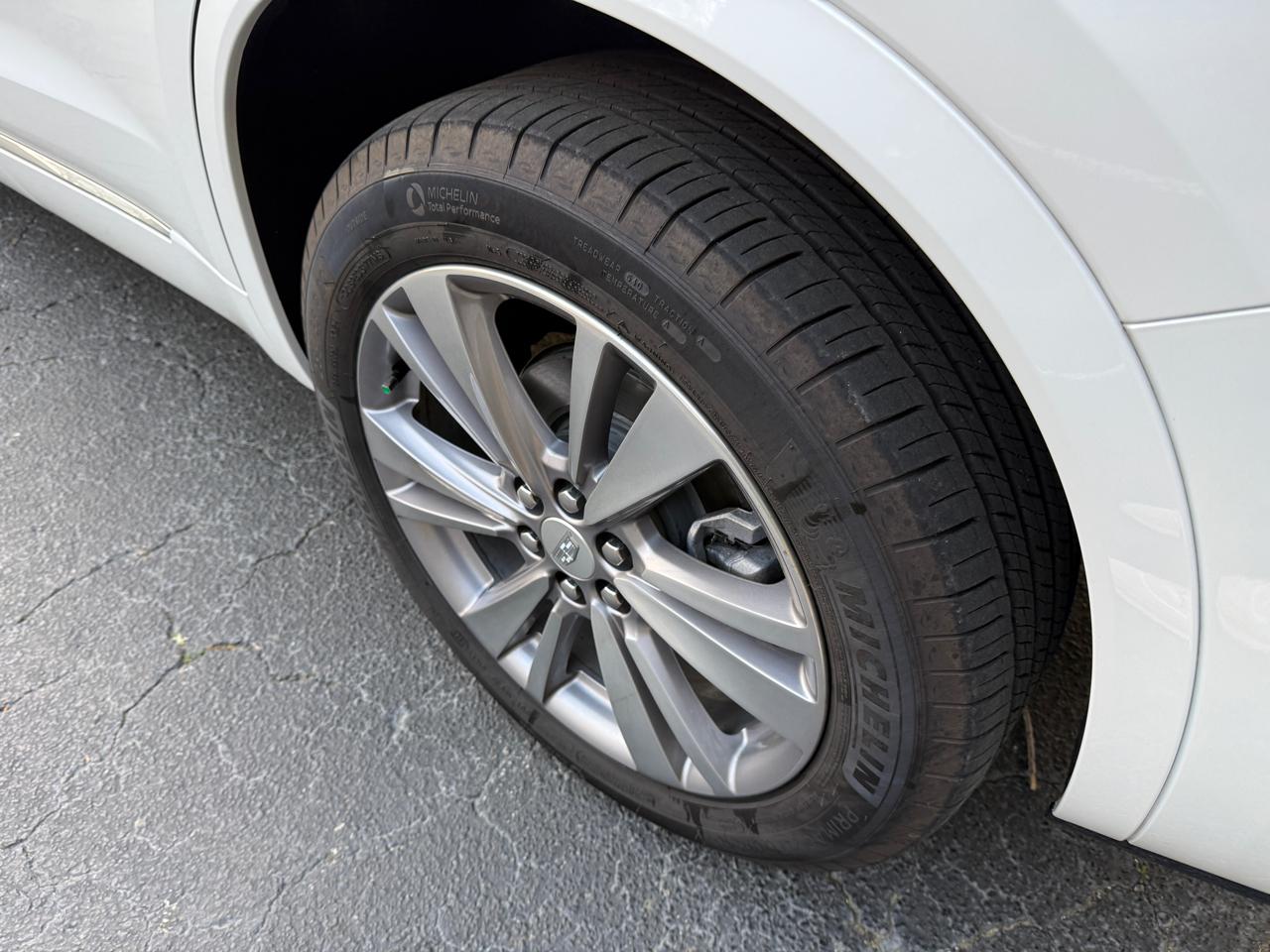 Cadillac XT6 FWD 4dr Premium Luxury 2023