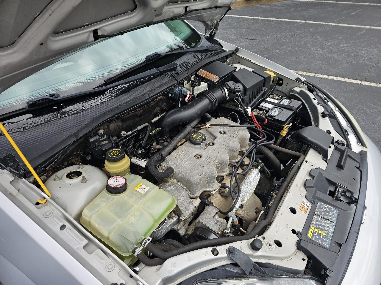 Ford Focus 4dr Sdn LX Base 2002