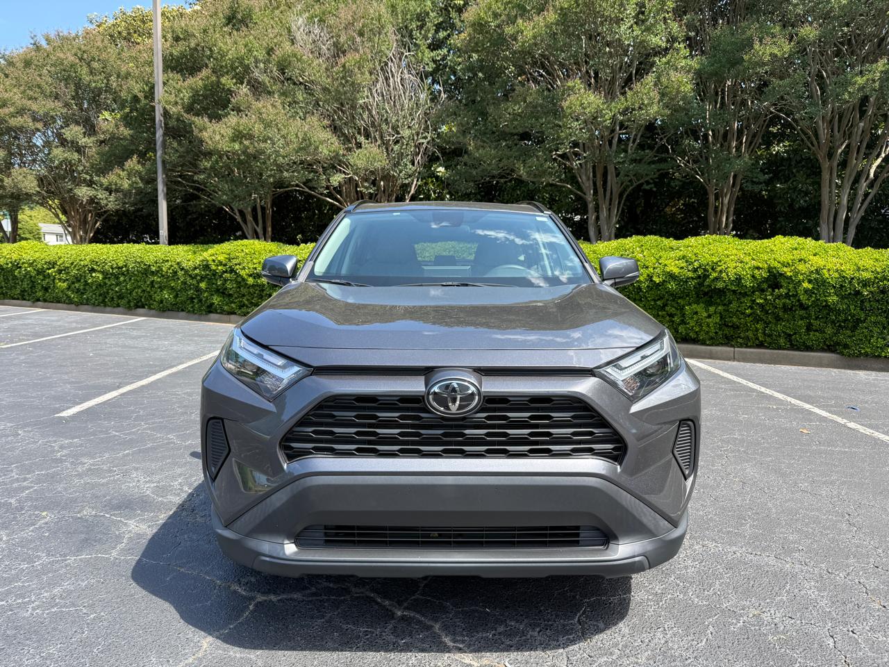 Toyota RAV4 XLE FWD (Natl) 2023