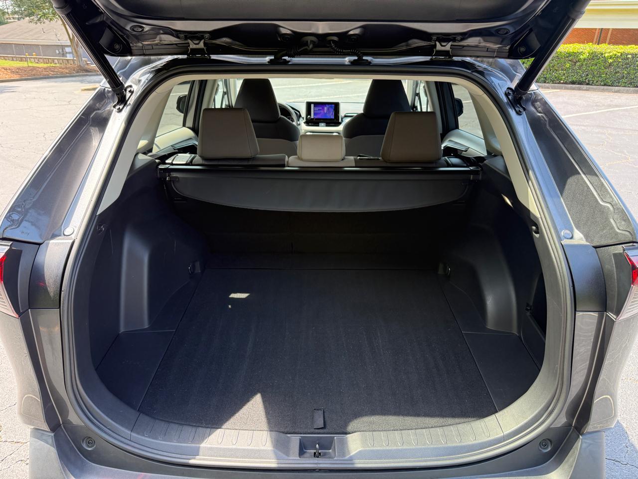 Toyota RAV4 XLE FWD (Natl) 2023