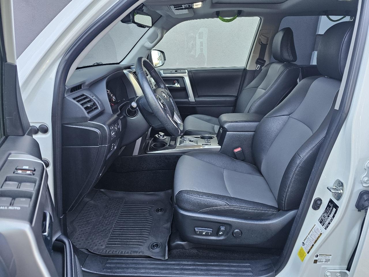 Toyota 4Runner SR5 Premium 4WD (Natl) 2023