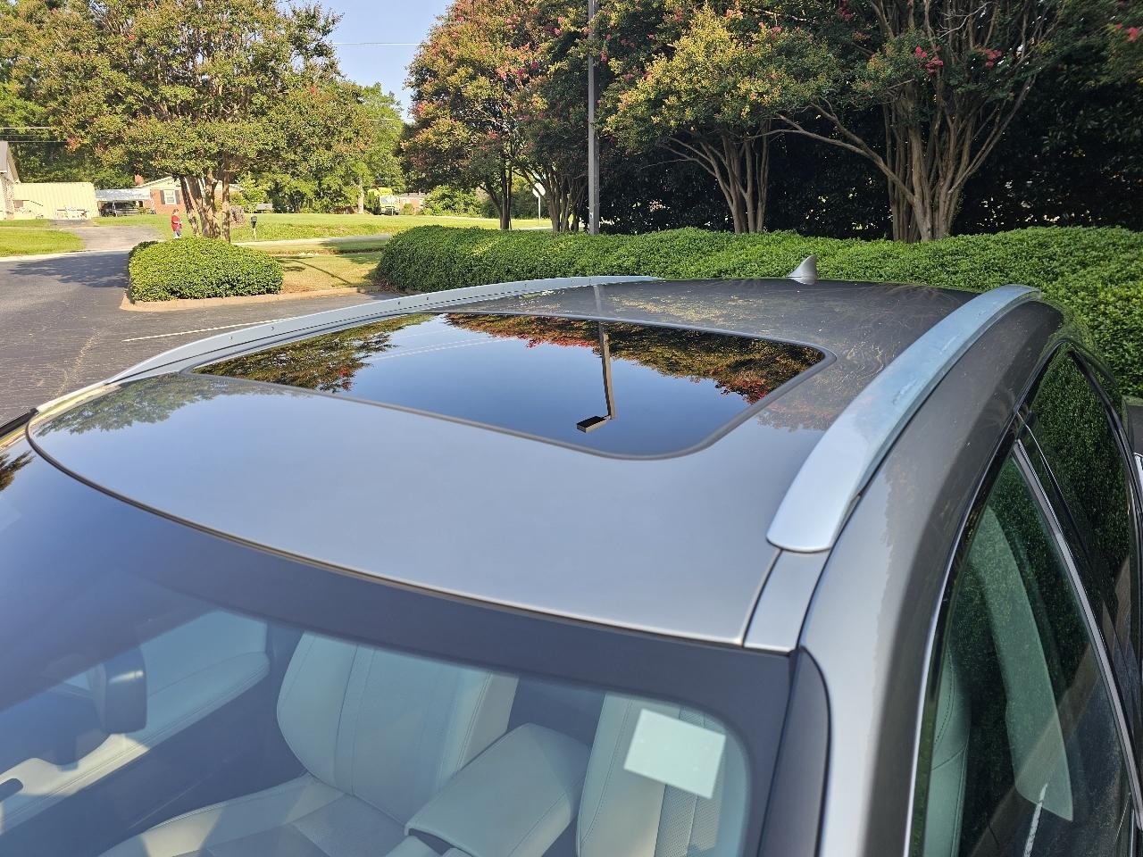 Lexus RX  2022