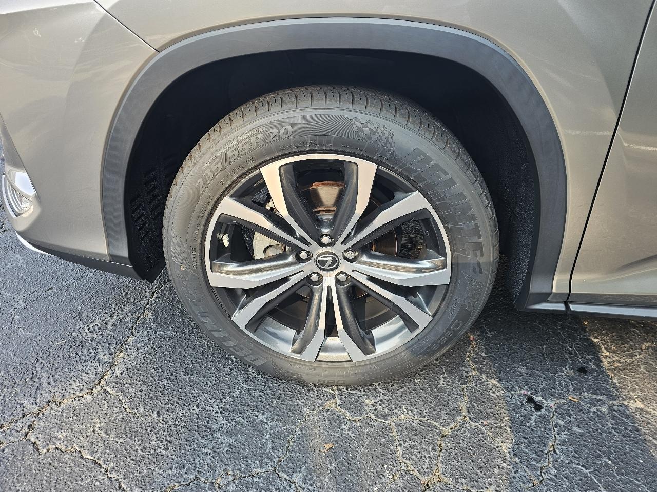 Lexus RX  2022