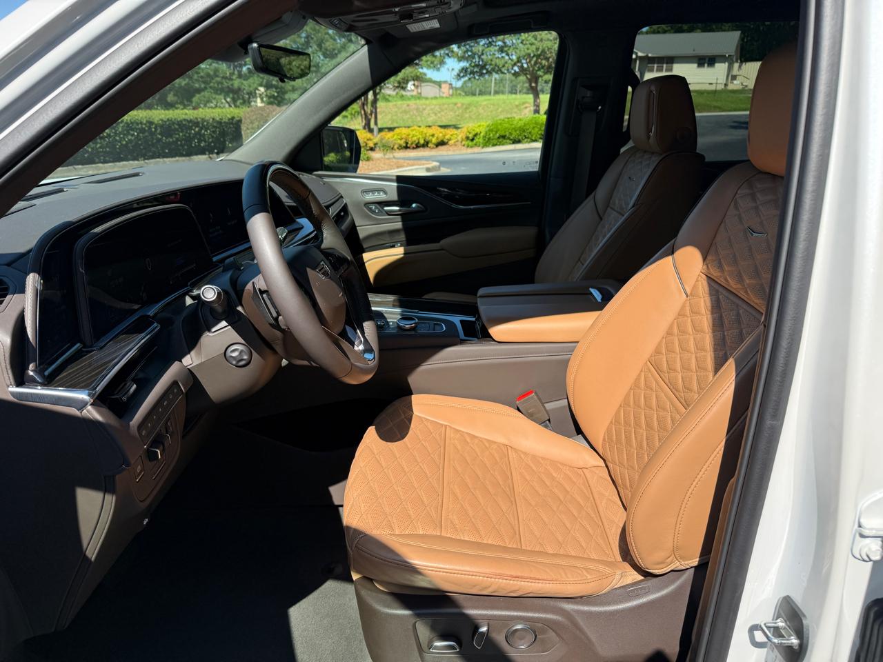 Cadillac Escalade  2024