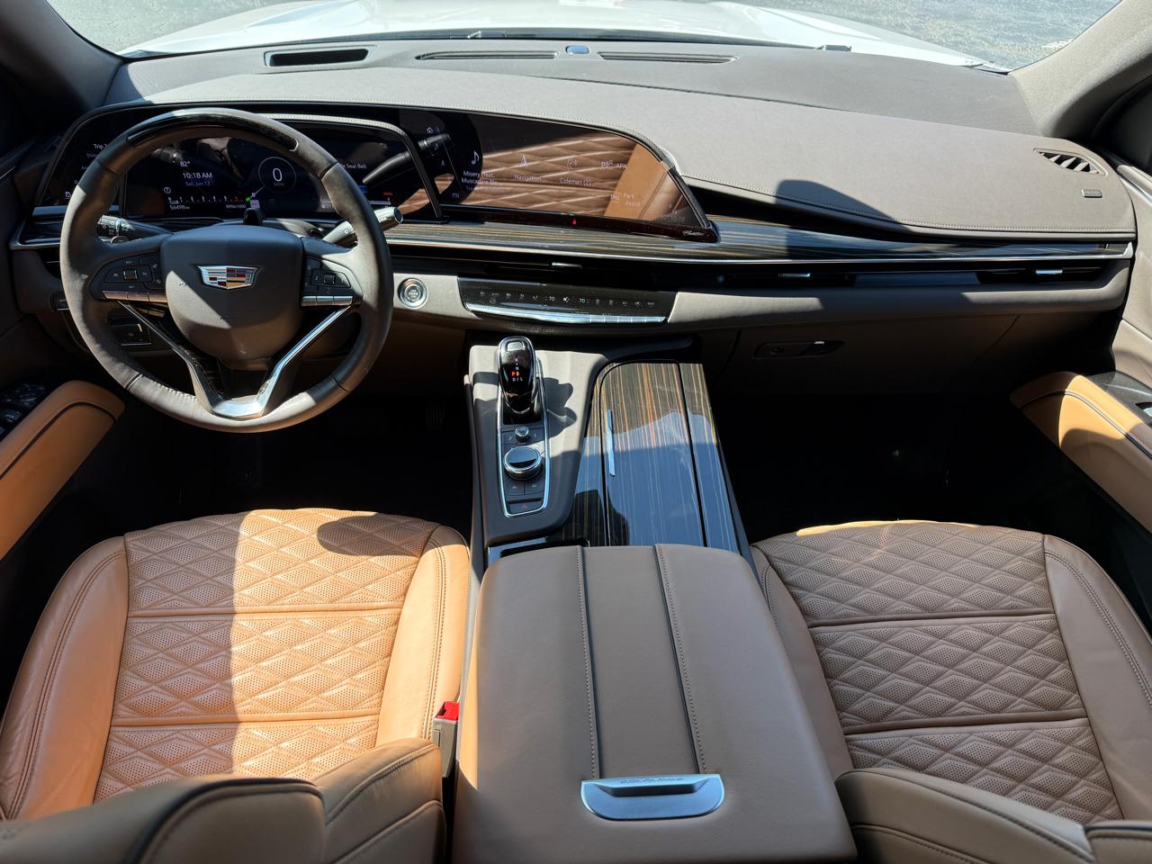 Cadillac Escalade  2024