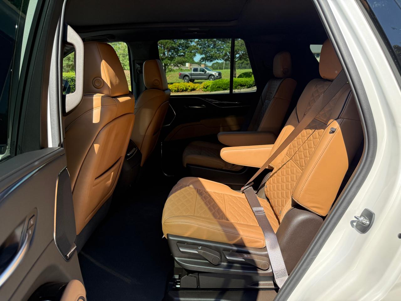 Cadillac Escalade  2024