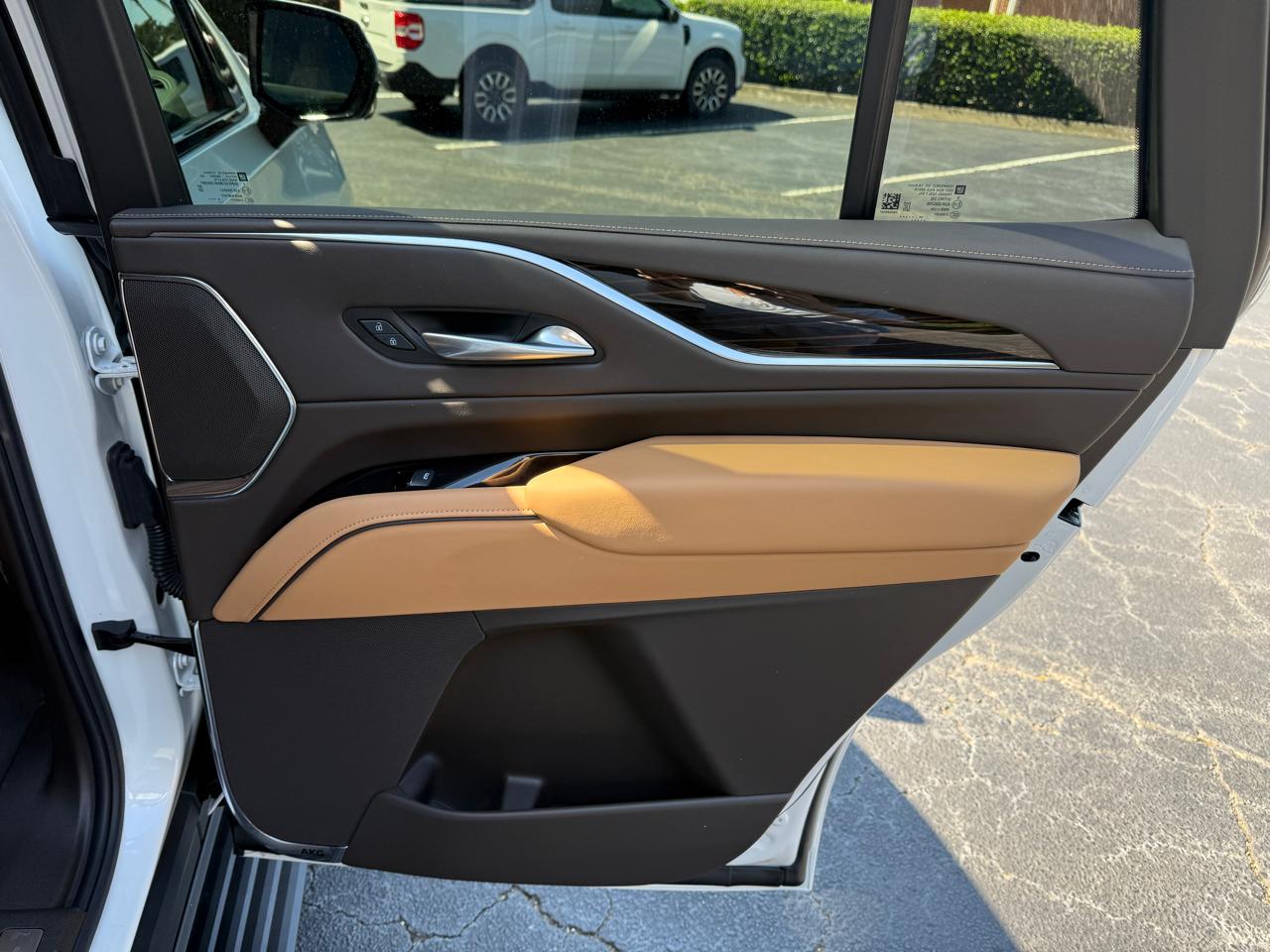 Cadillac Escalade  2024