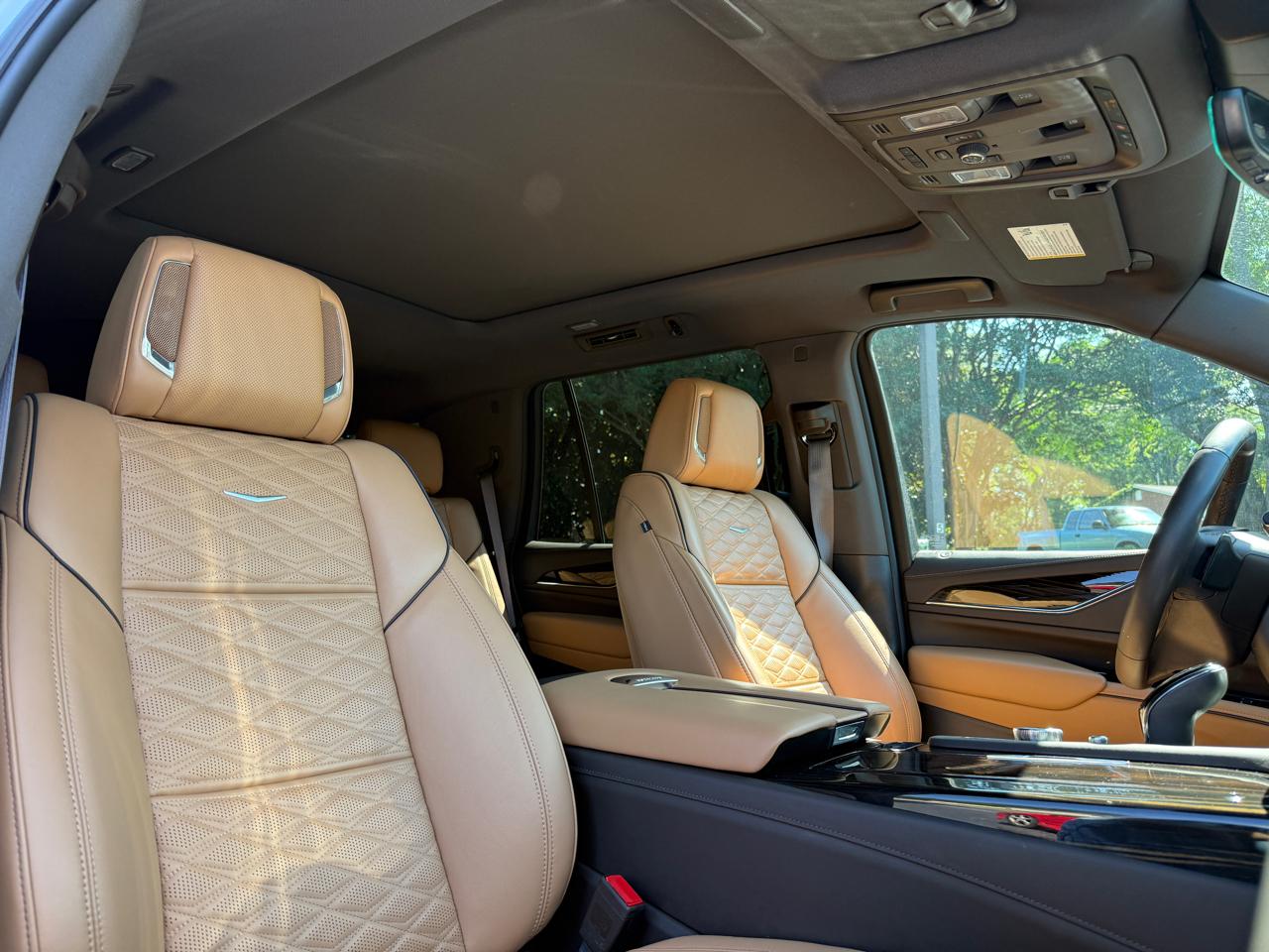 Cadillac Escalade  2024