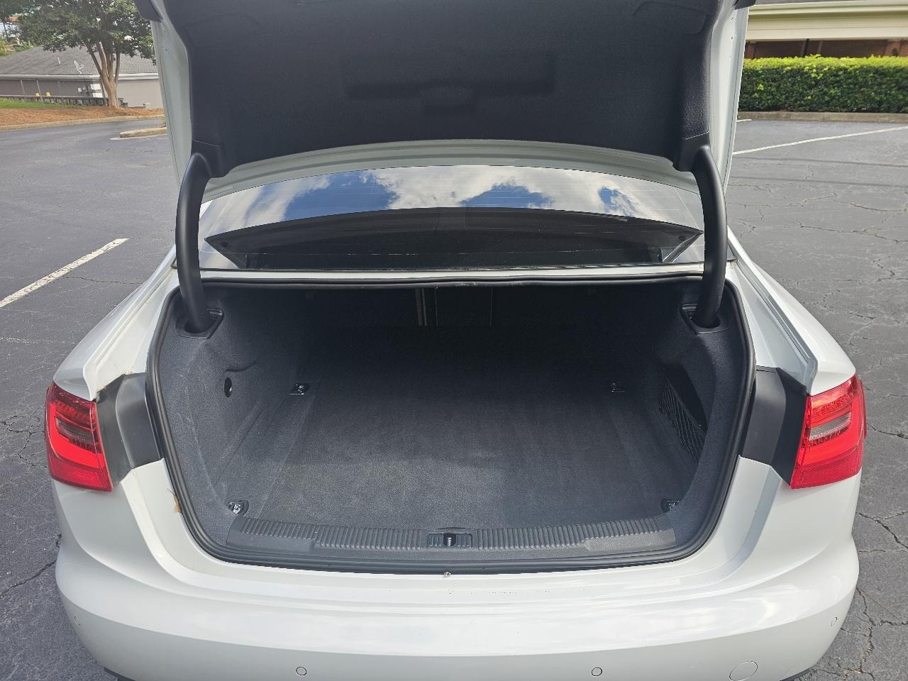 Audi A6 4dr Sdn quattro 2.0T Premium Plus 2013