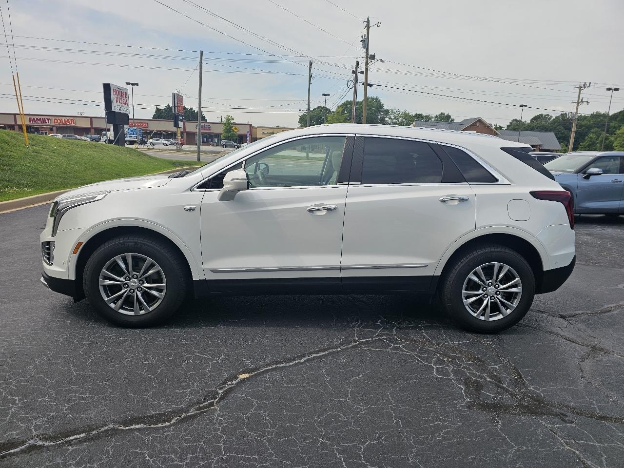 Cadillac XT5  2023