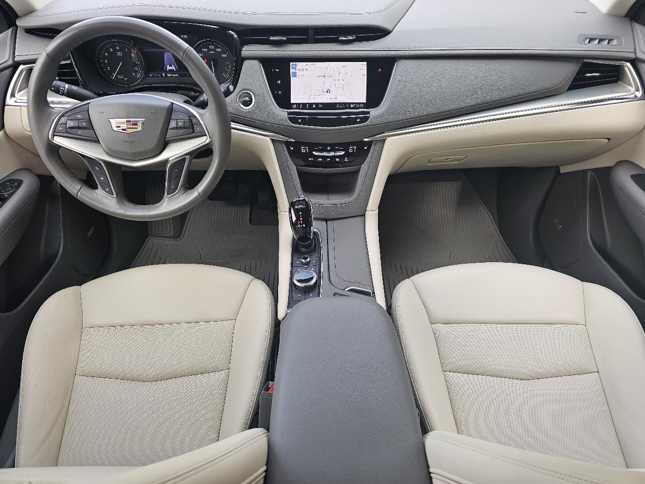Cadillac XT5  2023