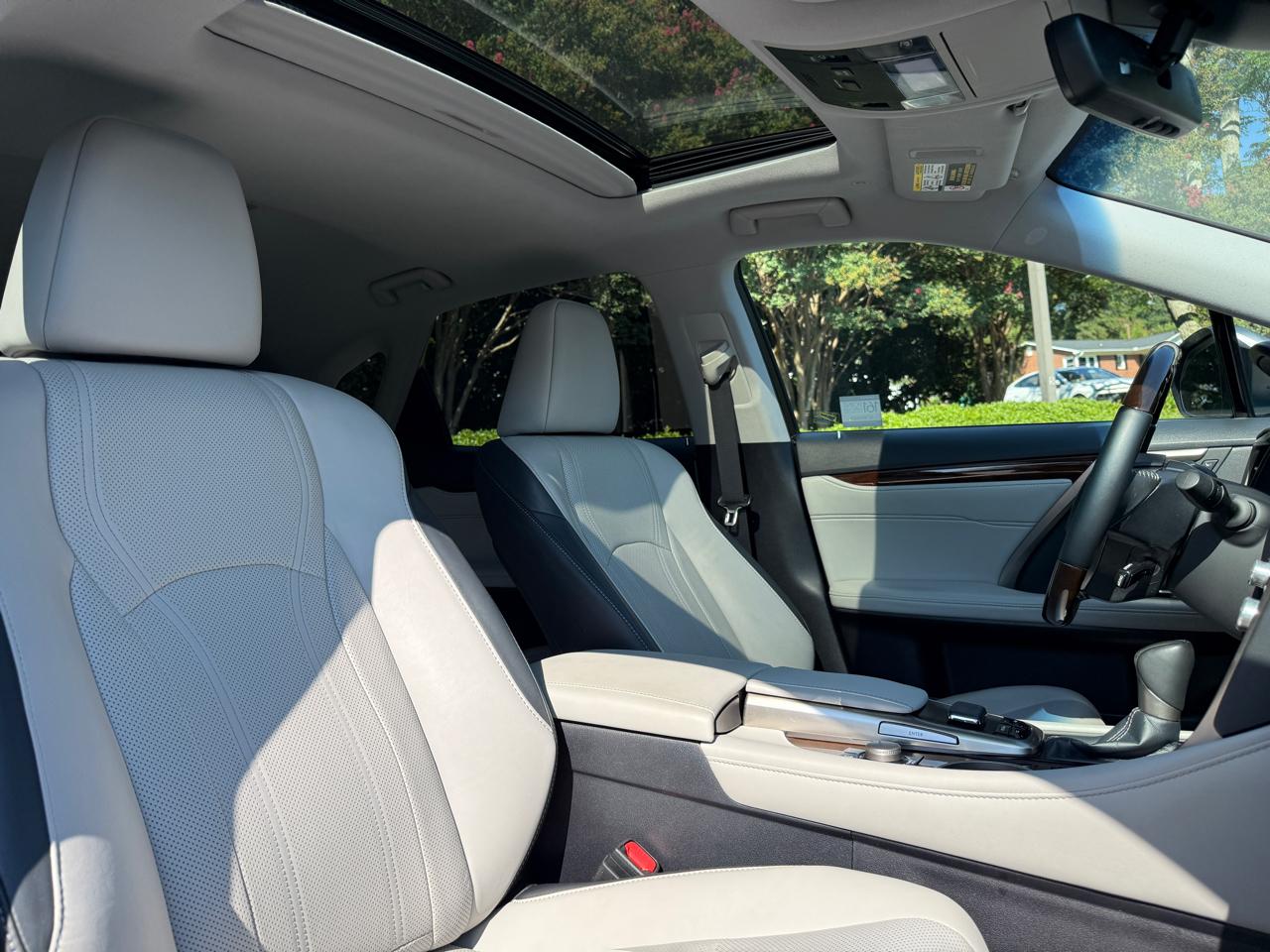 Lexus RX RX 350 FWD 2017