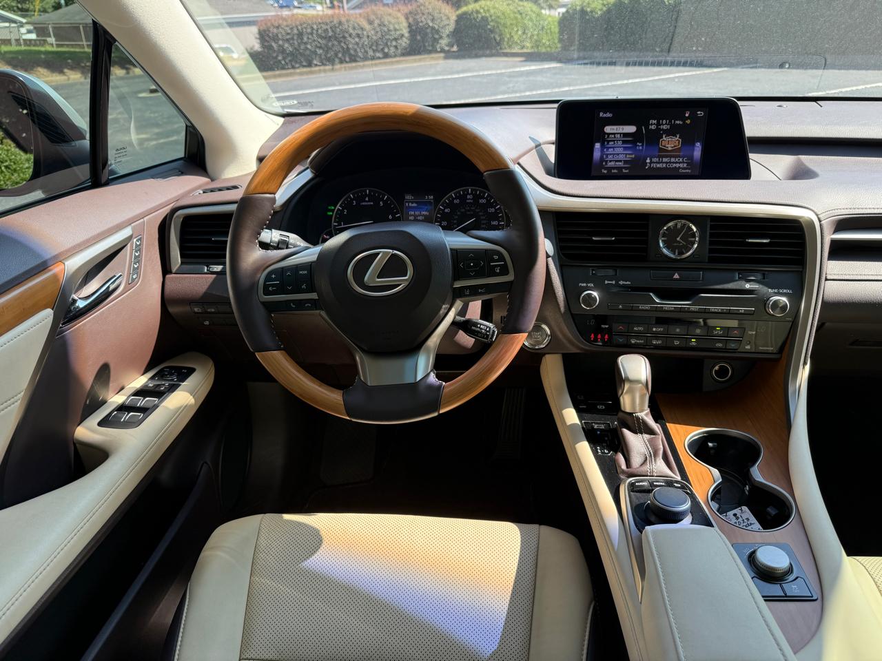 Lexus RX RX 350 FWD 2017