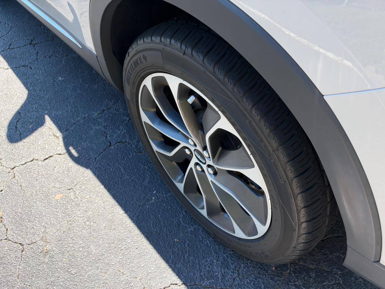 Lincoln Nautilus  2021