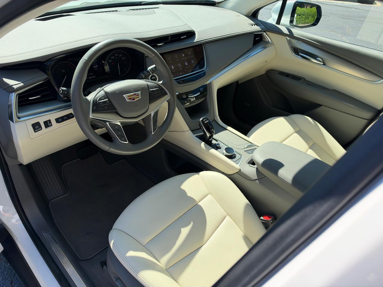 Cadillac XT5  2022