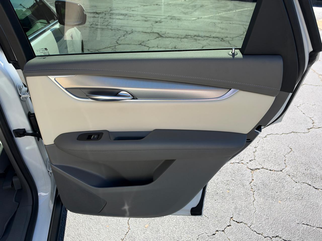 Cadillac XT5  2022