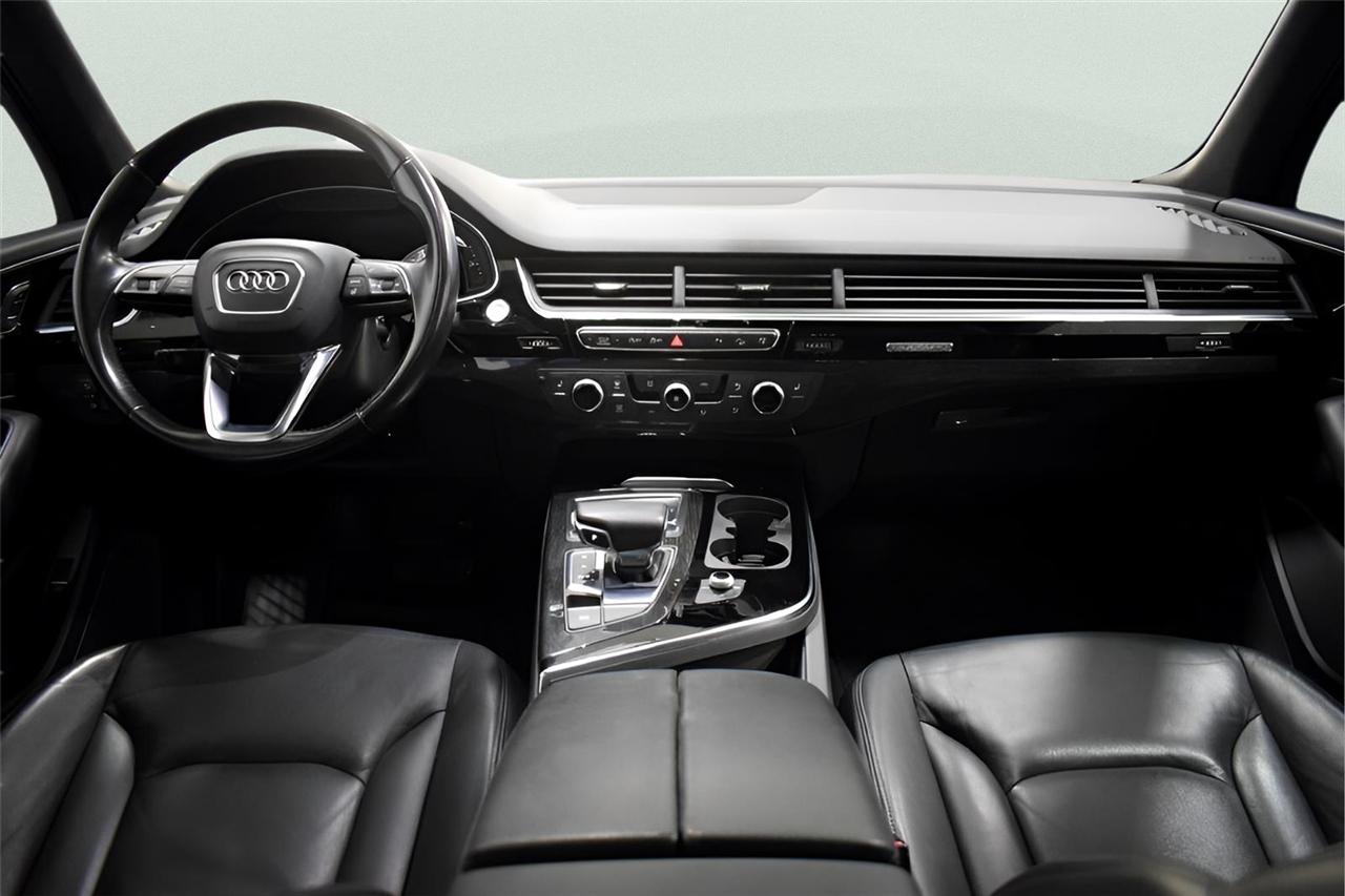 Audi Q7  2017